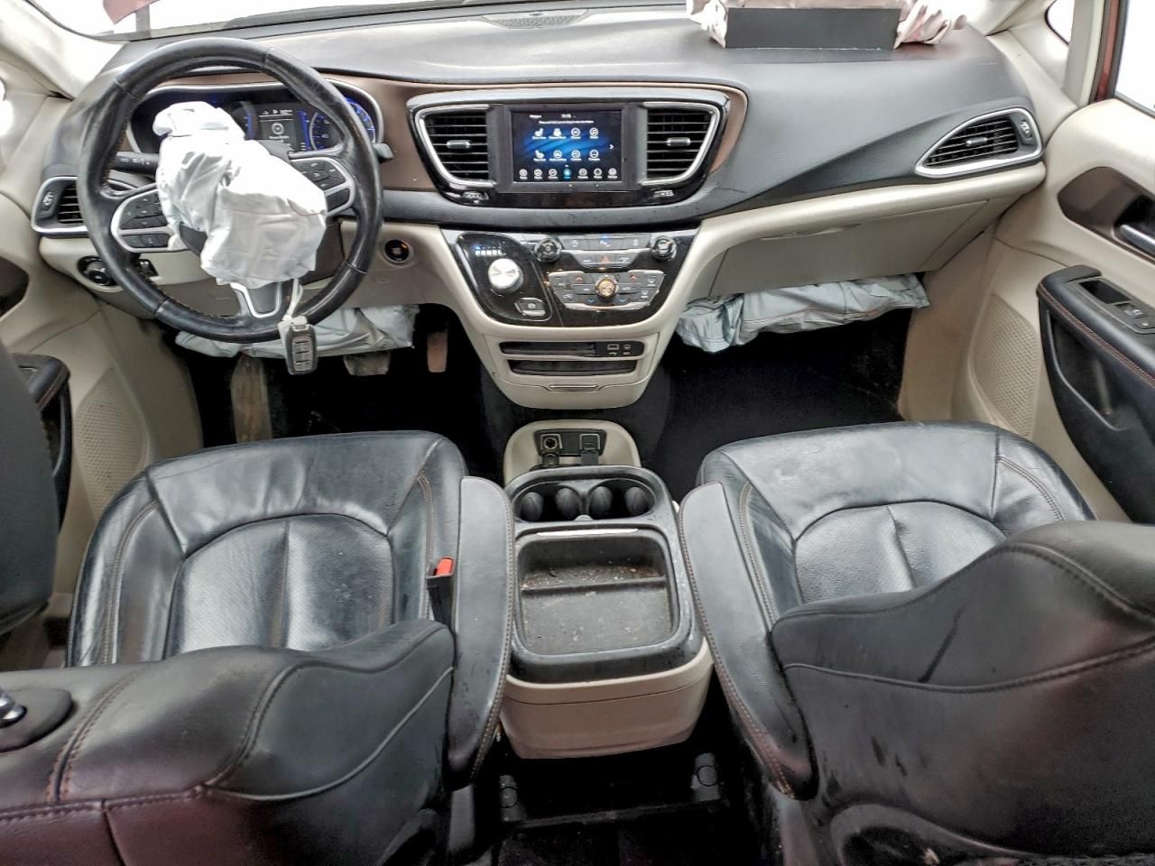 2019 Chrysler Pacifica Touring l