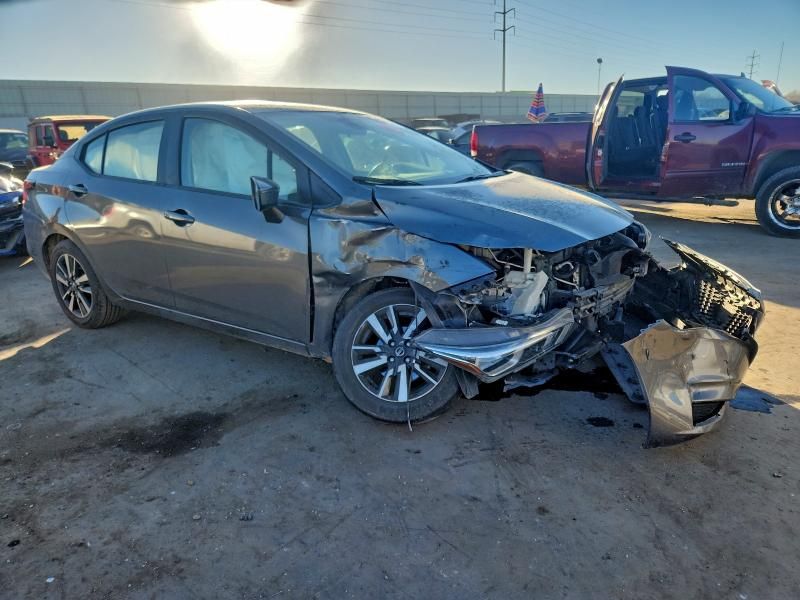 2021 Nissan Versa sv