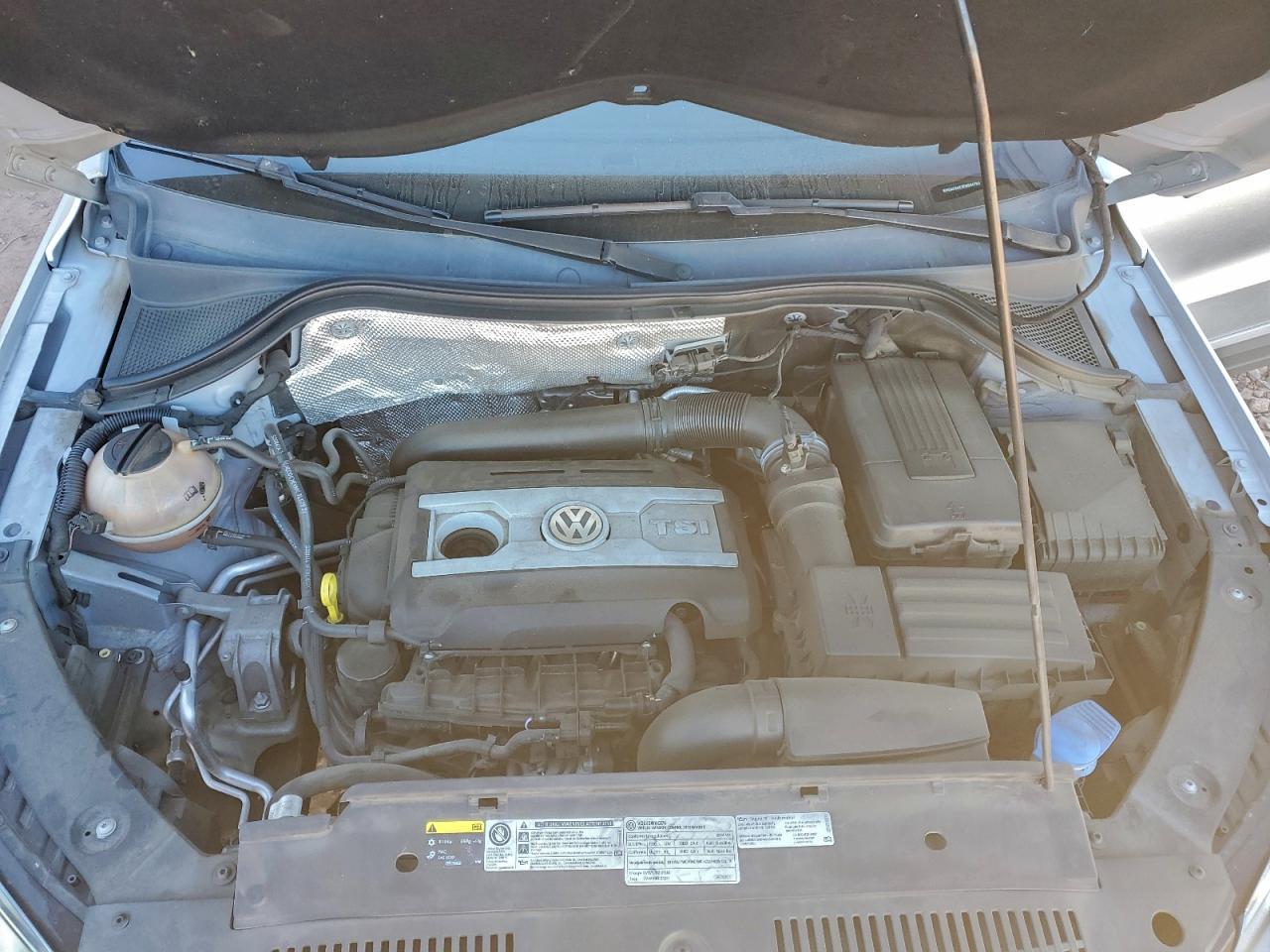 2014 Volkswagen Tiguan s