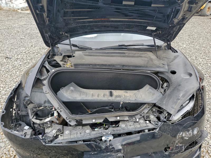 2022 Tesla Model s