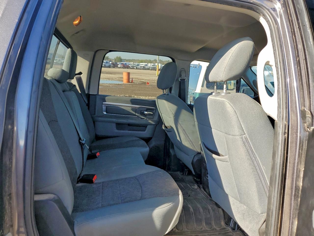 2018 Dodge Ram 1500 slt