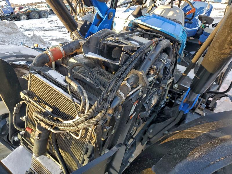 2012 New Holland Mfwd Tractor