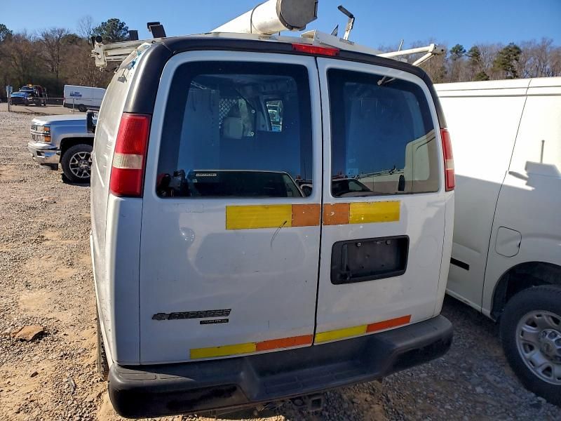 2013 Chevrolet Express G2500