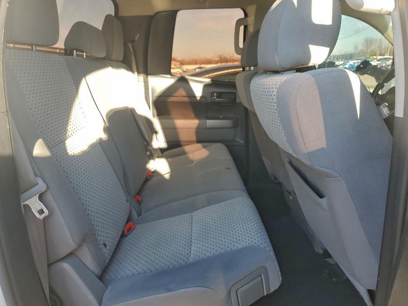 2012 Toyota Tundra Double cab SR5