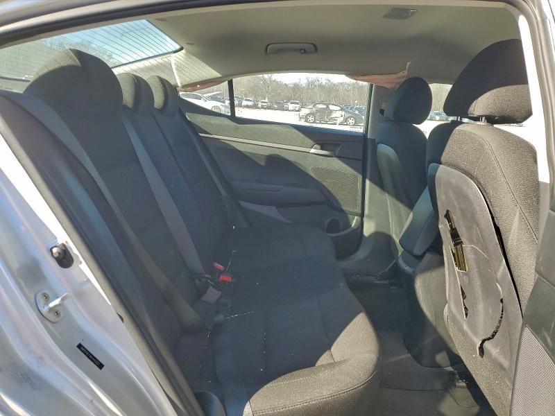 2019 Hyundai Elantra se