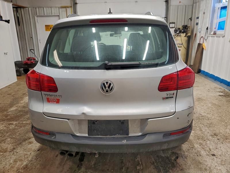 2016 Volkswagen Tiguan s