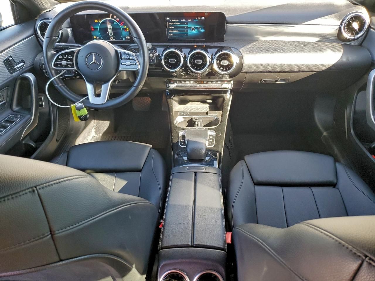 2020 Mercedes-Benz A 220