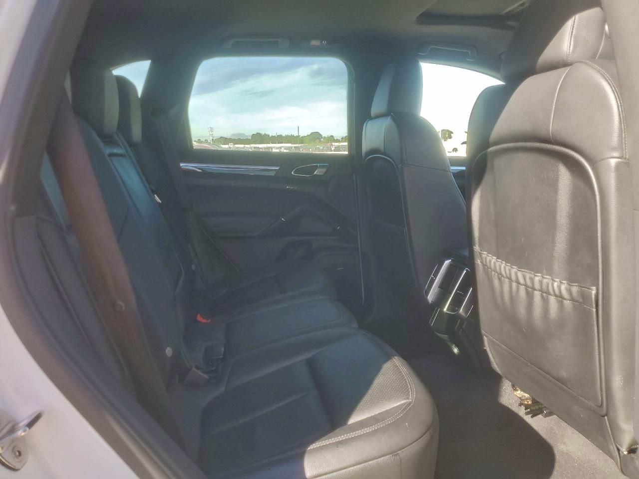 2014 Porsche Cayenne