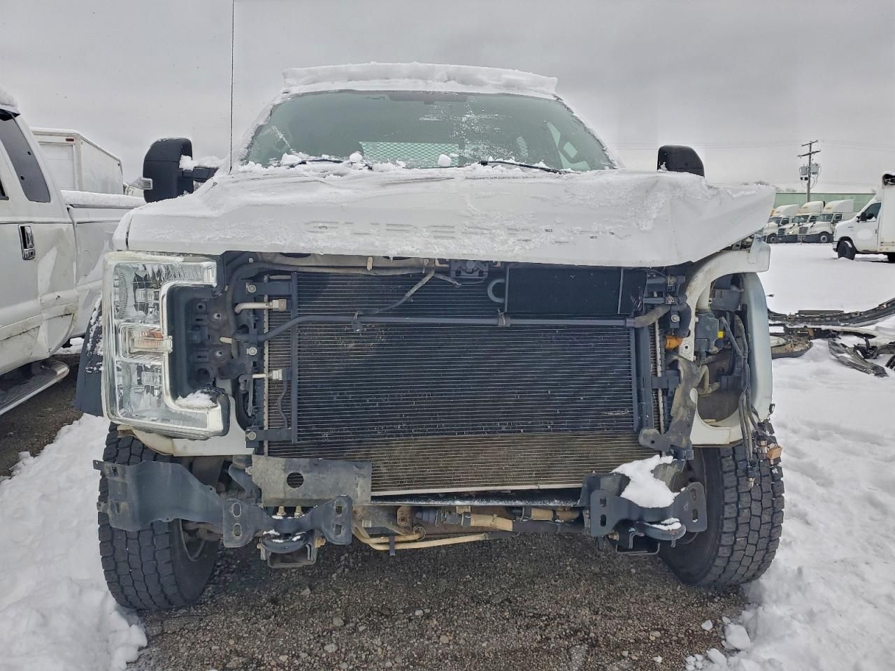 2017 Ford F550 Super Duty Flatbed Truck