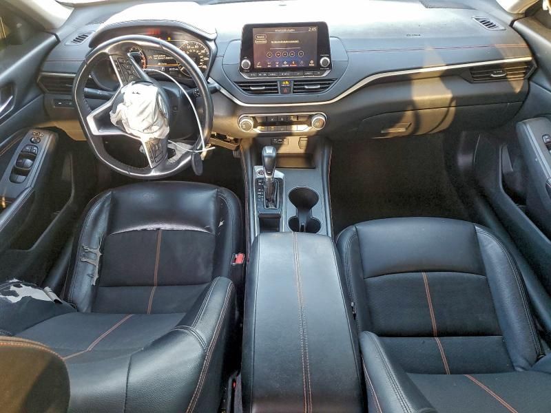 2022 Nissan Altima sr