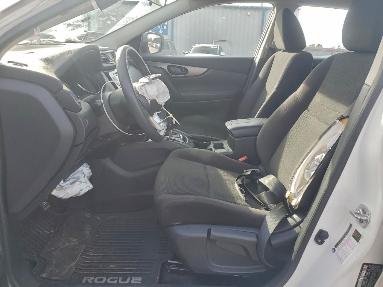 2020 Nissan Rogue Sport s