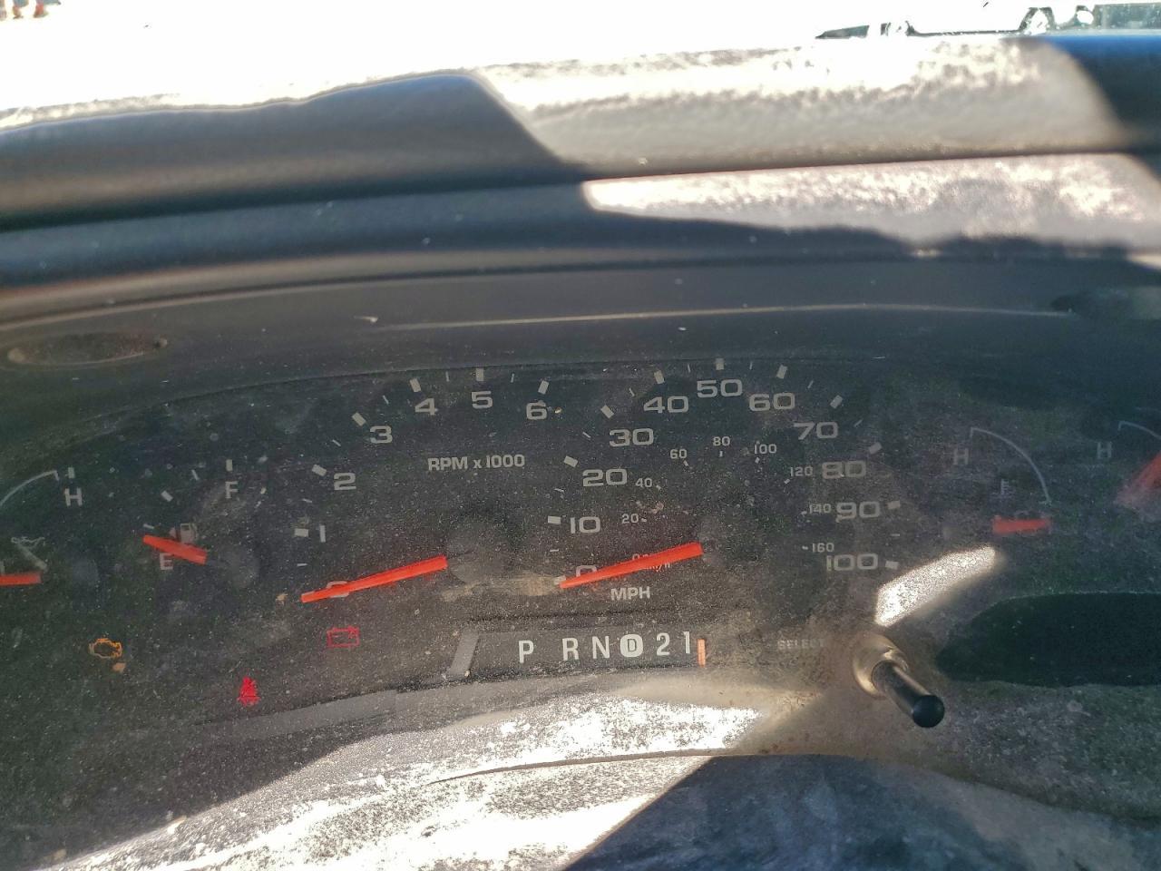 2004 Ford Econoline Cargo E-25