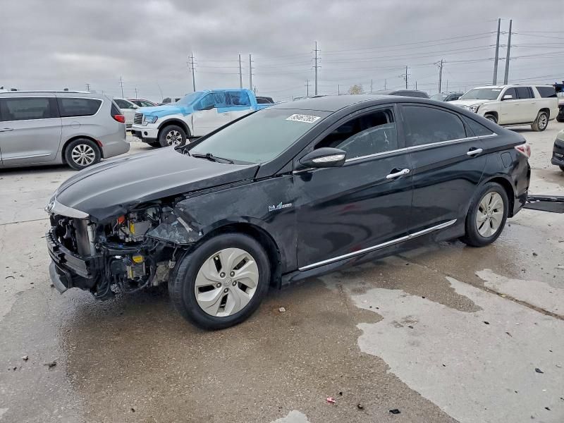 2013 Hyundai Sonata Hybrid