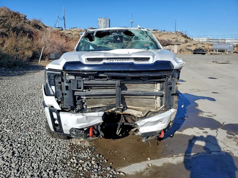 2024 GMC Sierra K2500 AT4