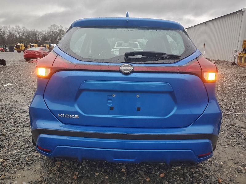 2024 Nissan Kicks s