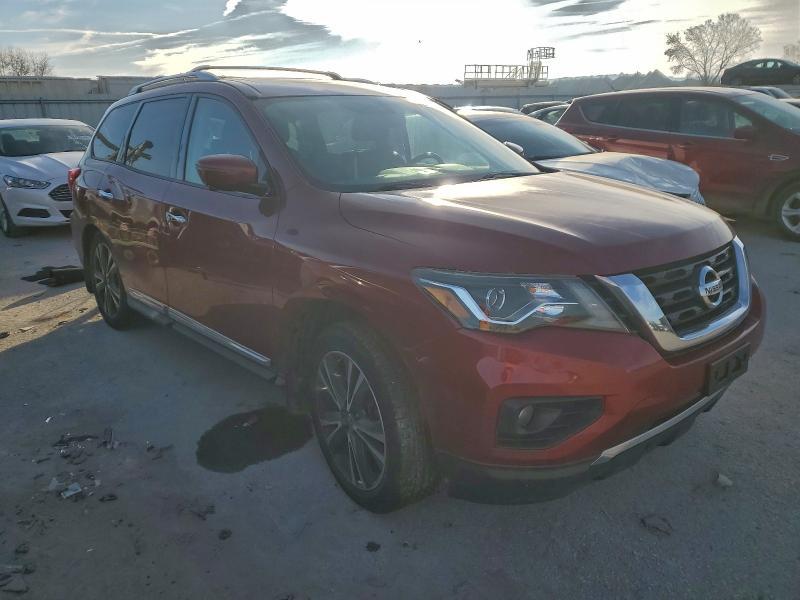 2017 Nissan Pathfinder s