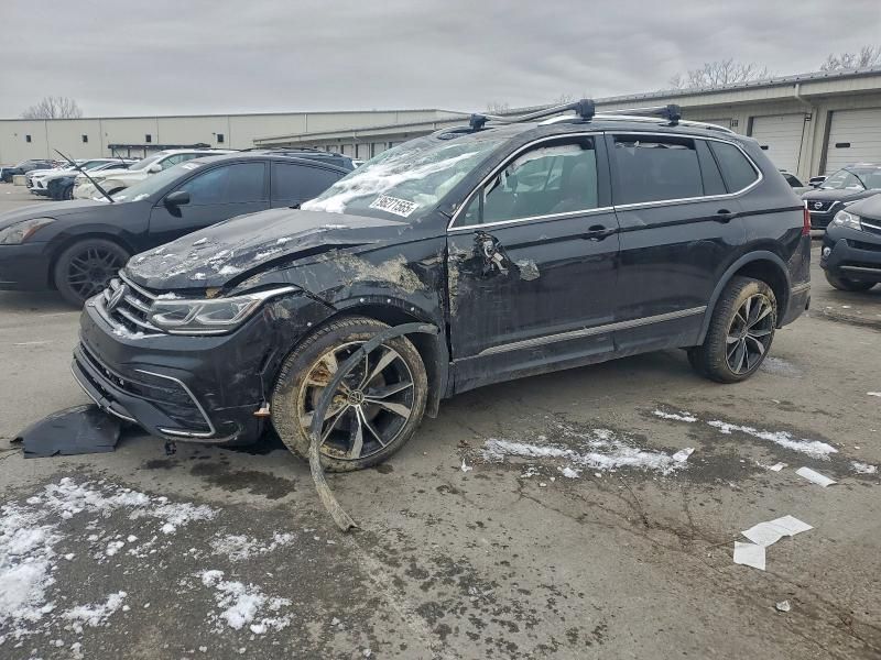 2024 Volkswagen Tiguan sel R-line Black