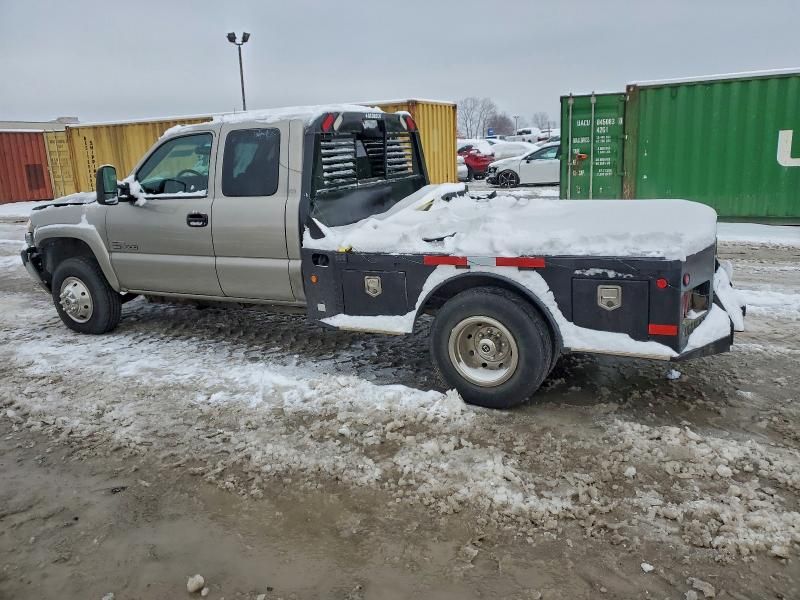 2002 GMC New Sierra K3500