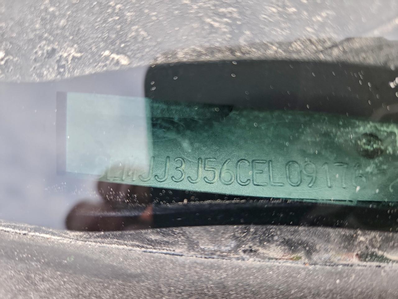 2012 Lincoln Navigator l