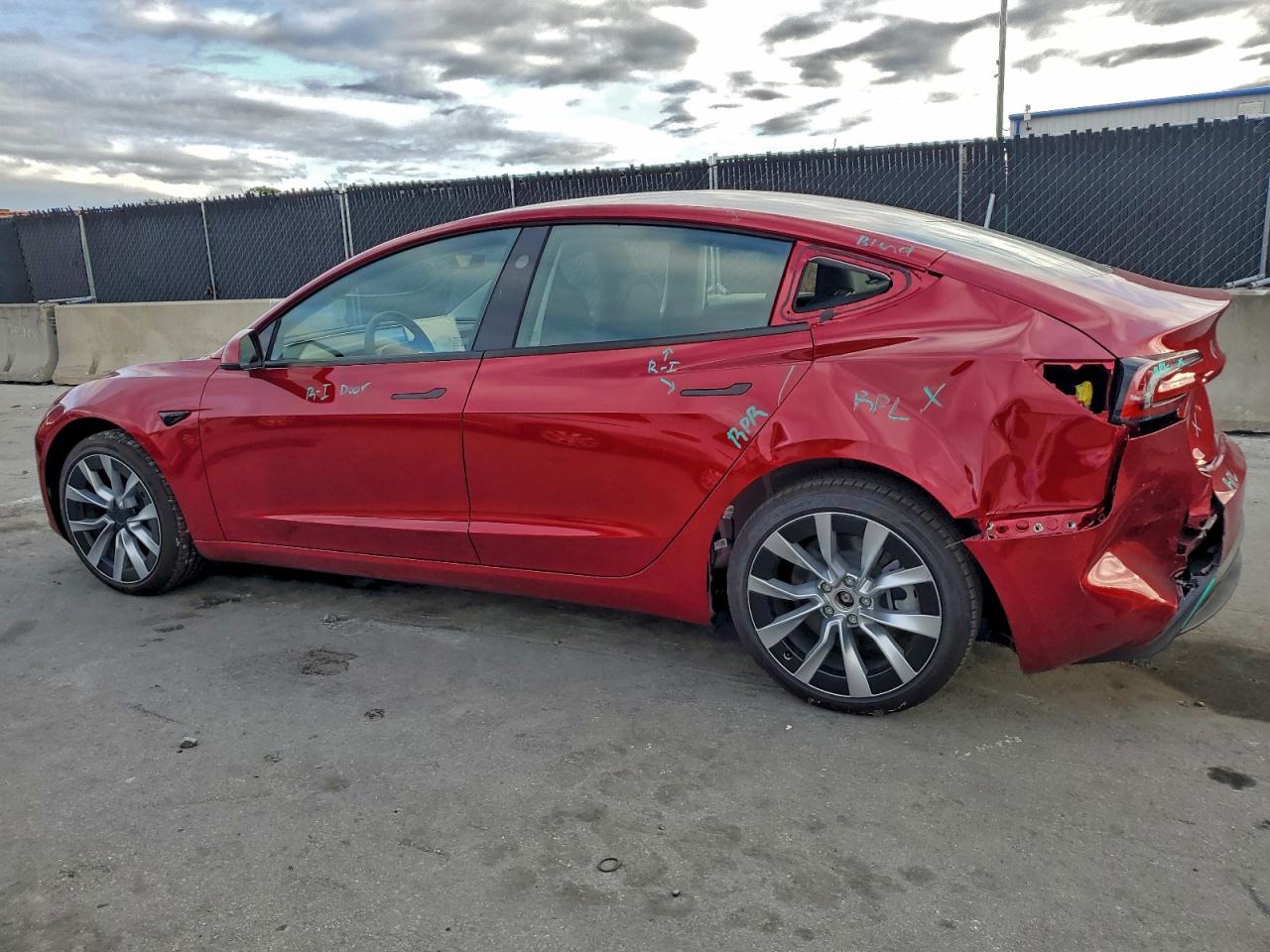 2025 Tesla Model 3
