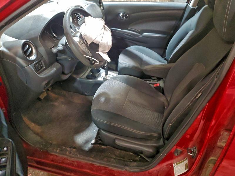 2015 Niss Versa 1.6 sv