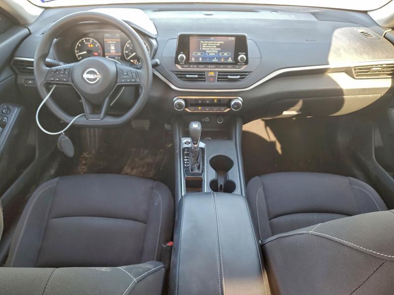 2024 Niss Altima 2.5 s