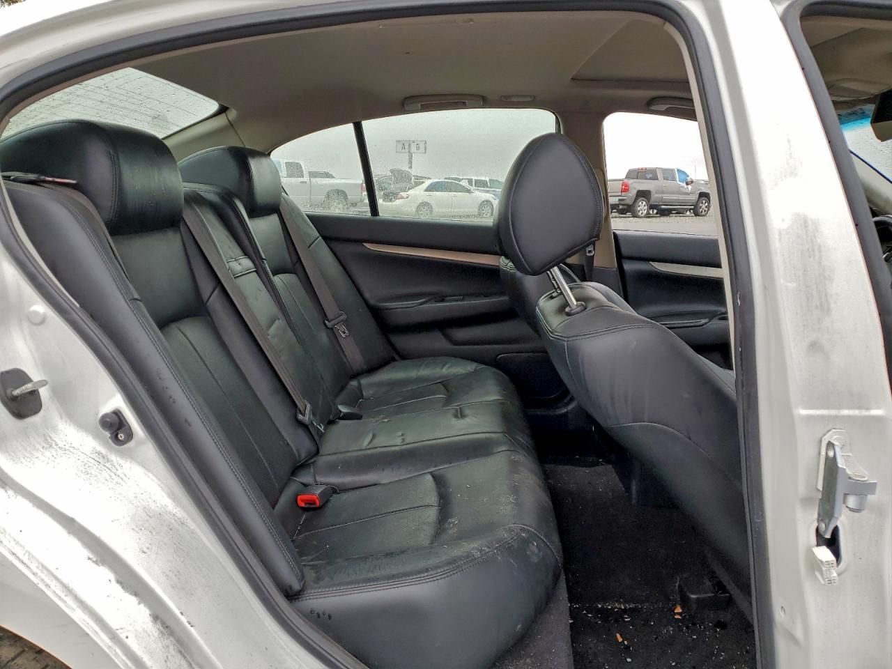 2013 Infinity G37 Base