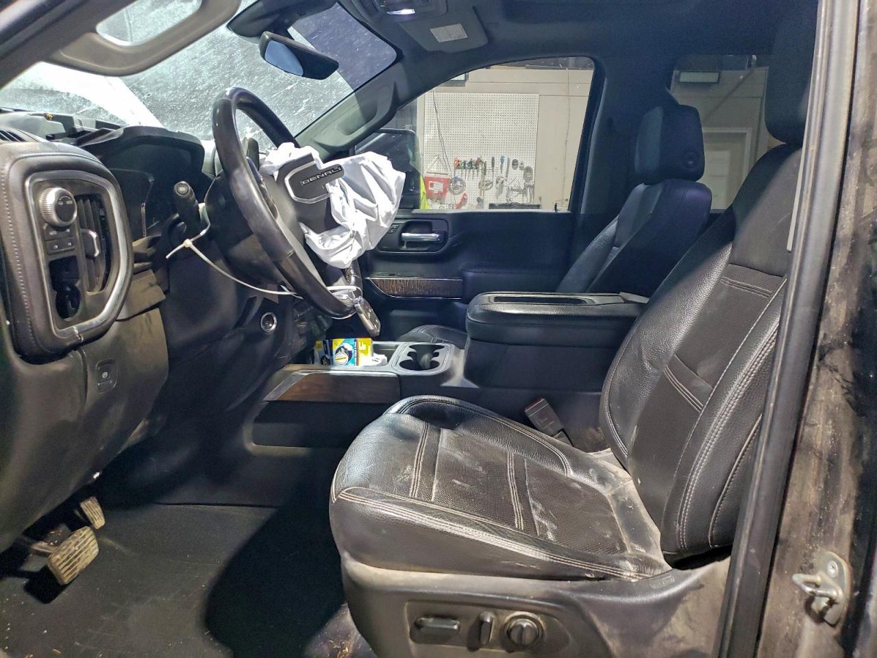 2020 GMC Sierra K3500 Denali