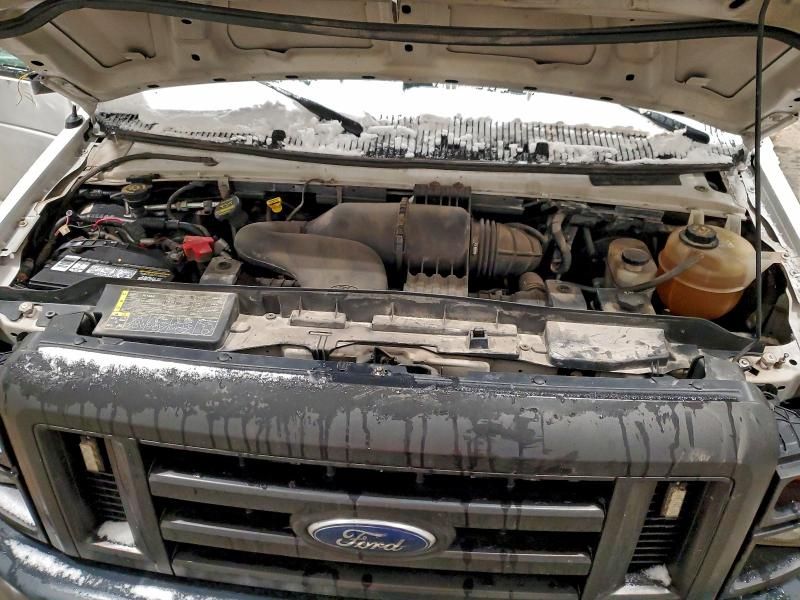 2009 Ford Econoline E150 van