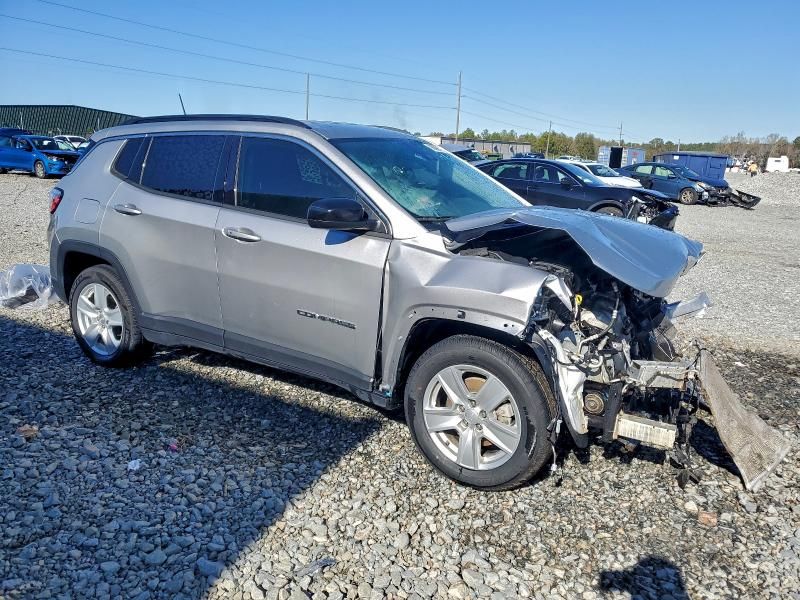 2022 Jeep Compass Latitude