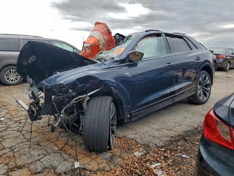 2025 Audi Q8 Premium Plus S-line