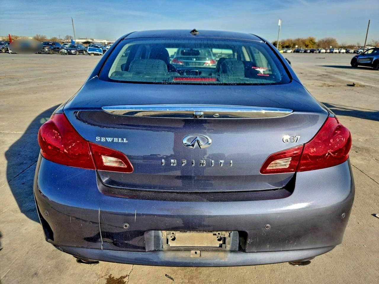 2010 Infiniti G37 Base