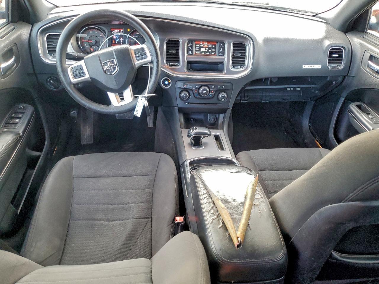 2012 Dodge Charger se