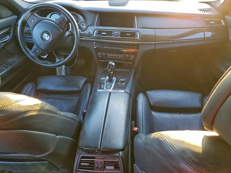 2013 BMW 750 i