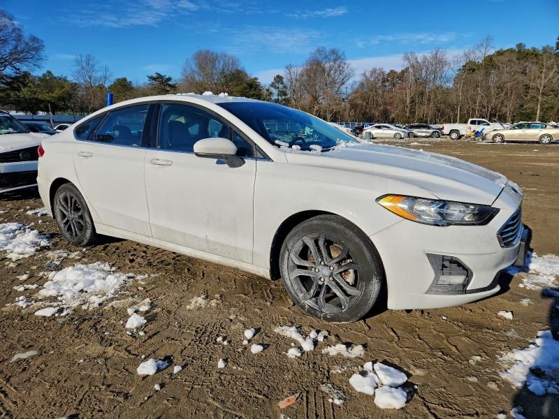 2019 Ford Fusion se