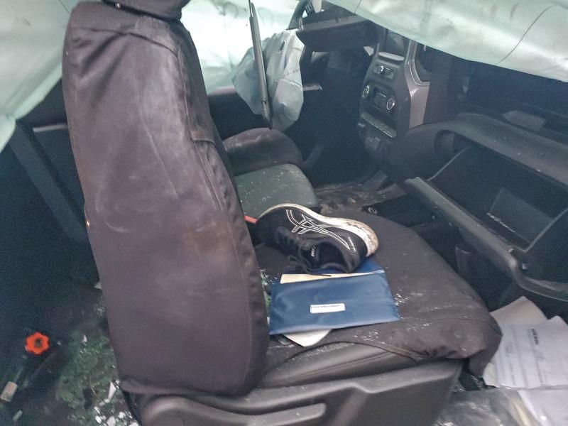 2024 Chevrolet Silverado C3500