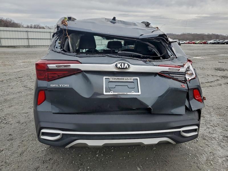 2021 KIA Seltos s