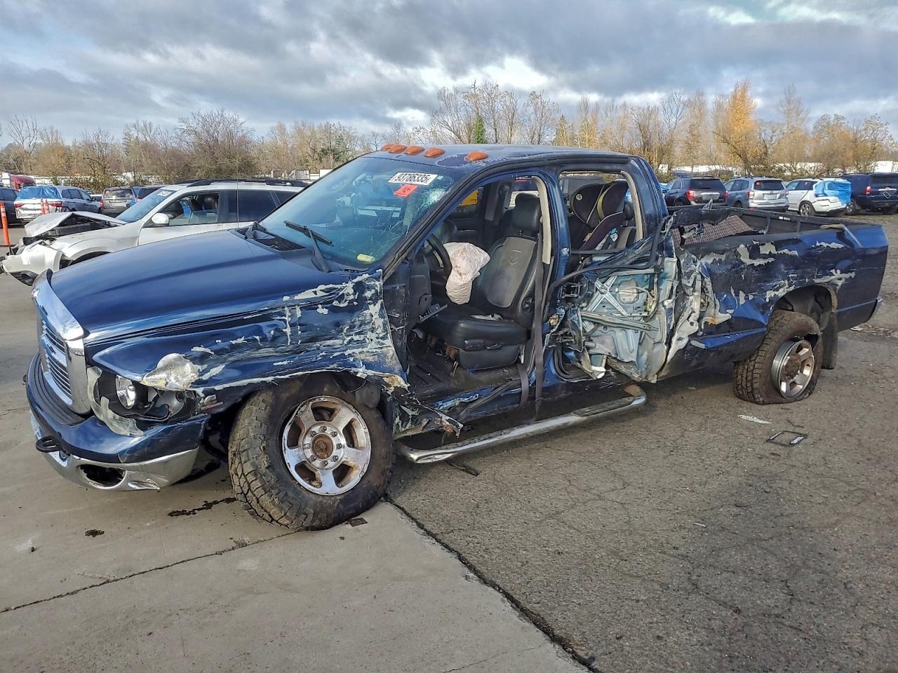 2004 Dodge RAM 3500 ST