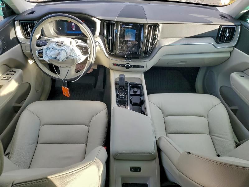 2023 Volvo Xc60 Plus