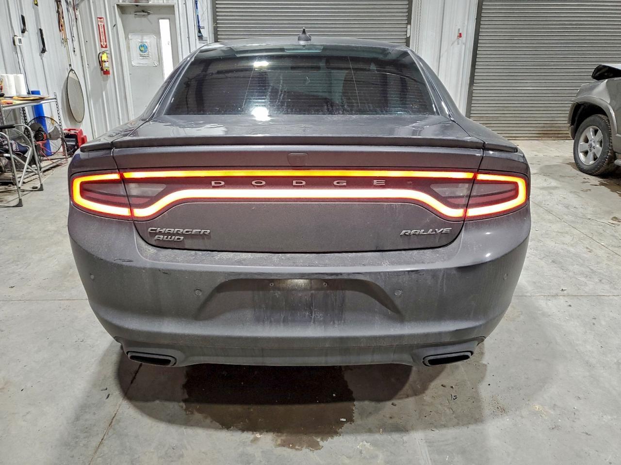 2016 Dodge Charger sxt