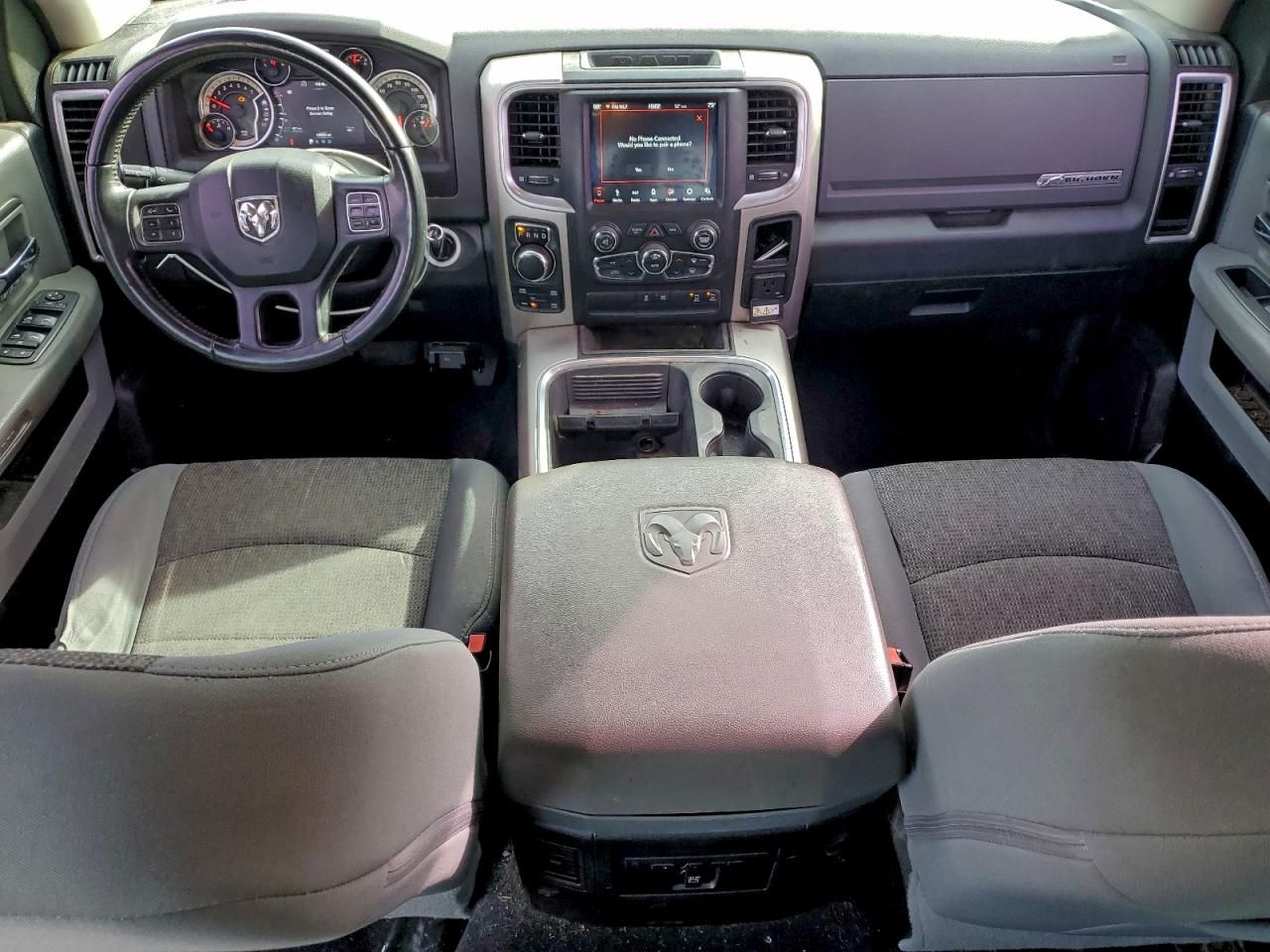 2018 Dodge Ram 1500 slt