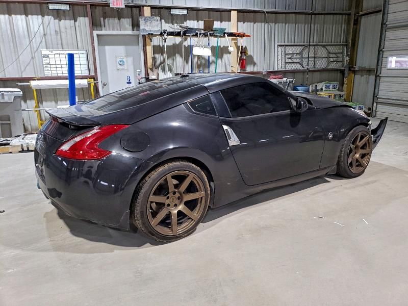 2014 Nissan 370z Base