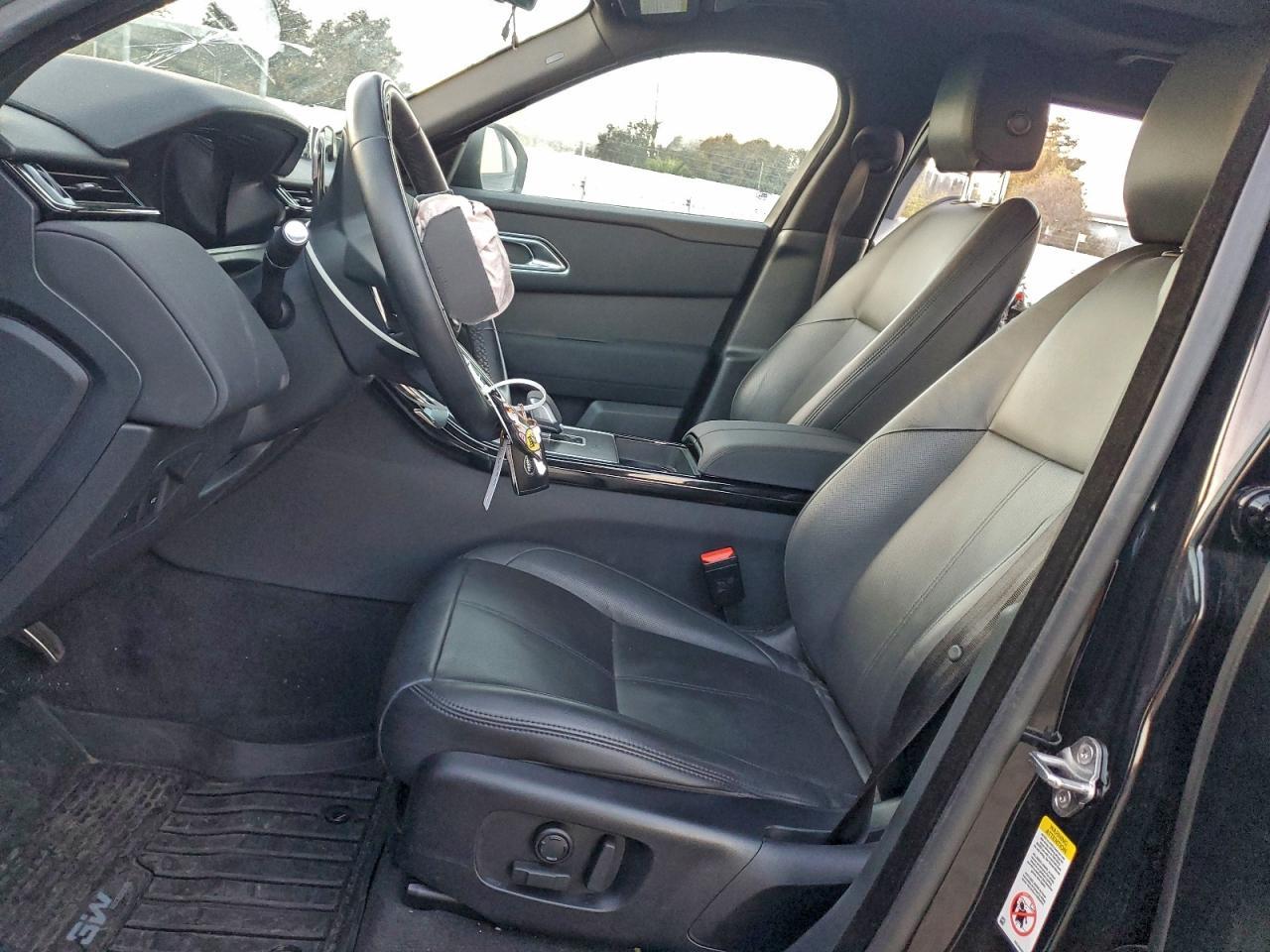 2025 Land Rover Range Rover Velar Dynamic se