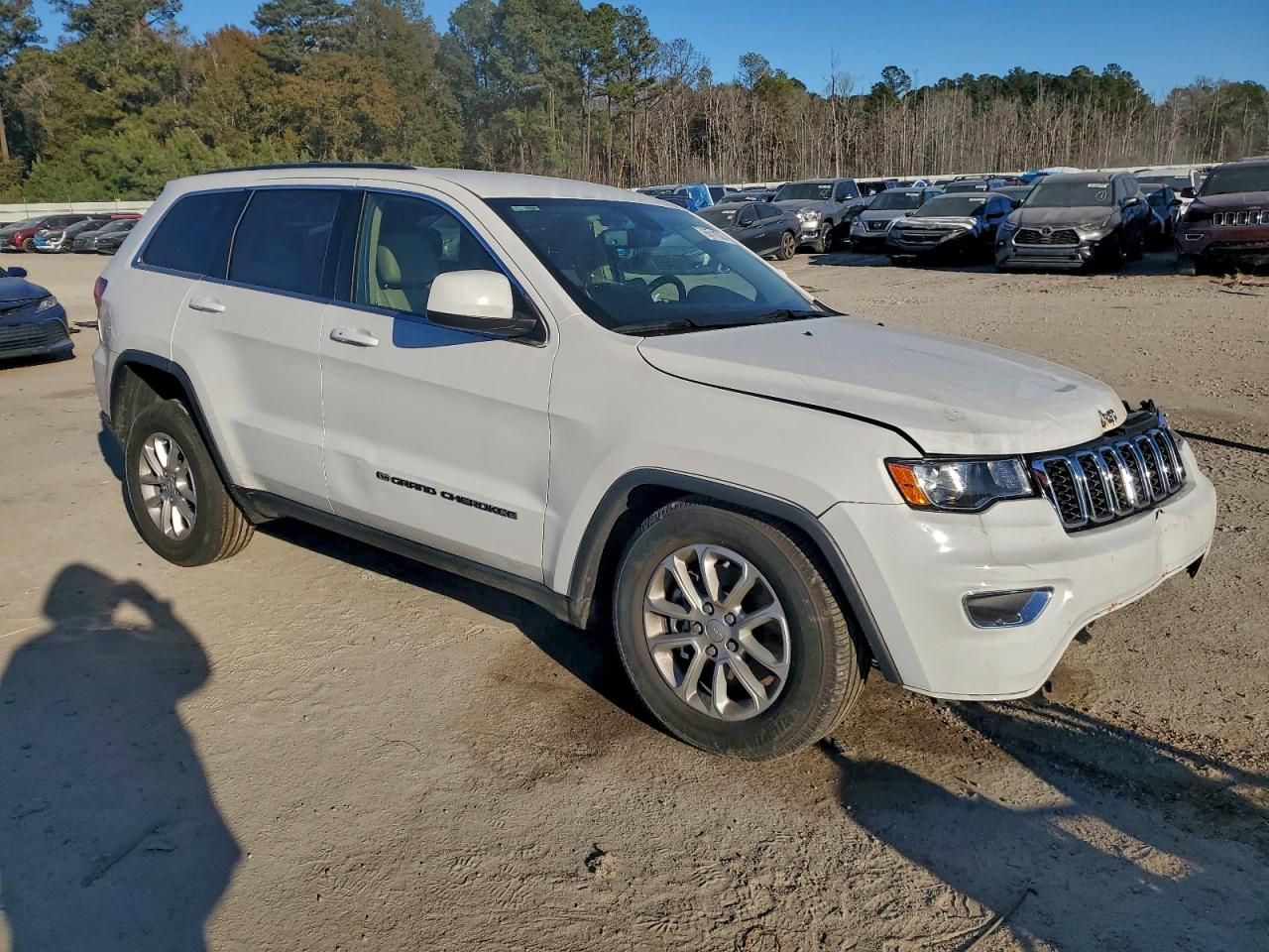 2022 Jeep Grand Cherokee Laredo e