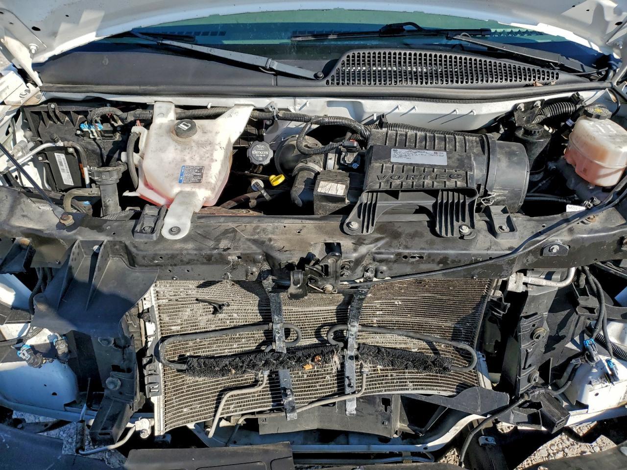 2020 Chevrolet Express G2500