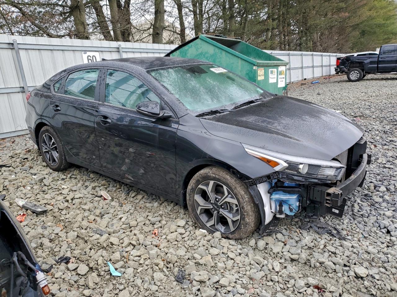 2022 KIA Forte fe