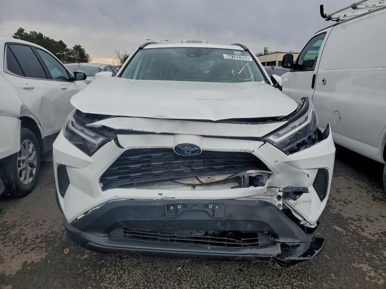 2022 Toyota Rav4 Hybrid xle