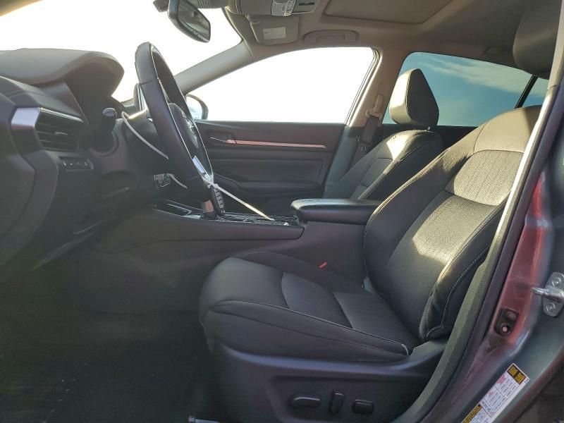 2020 Nissan Altima sv