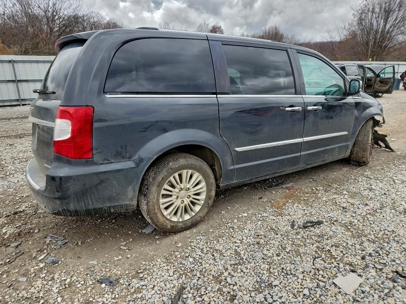 2012 Chrysler Town & Country Limited