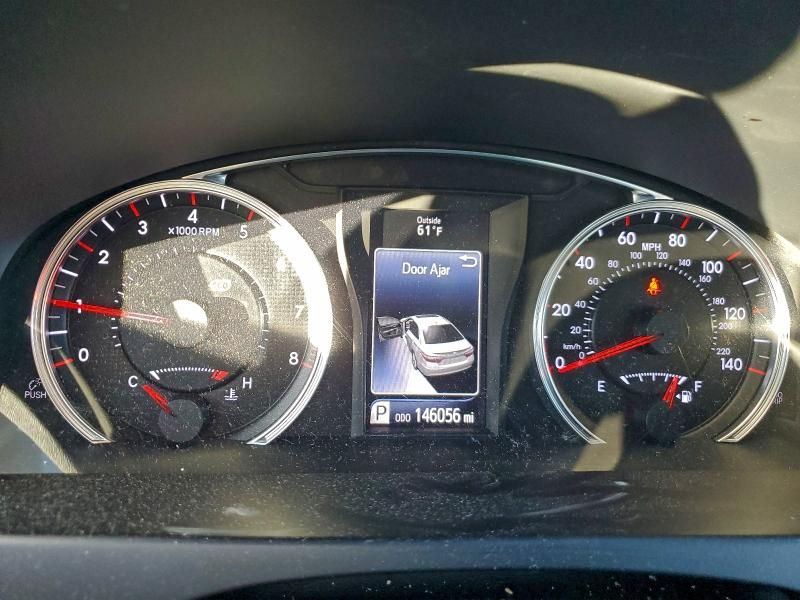 2015 Toyota Camry le